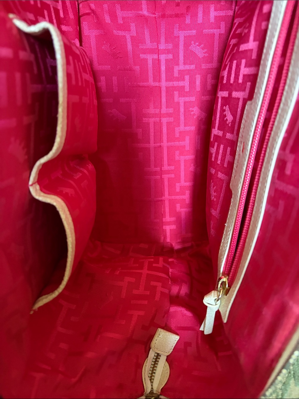Elaine Turner Ivory Pebbled Leather Tote with Detachable Strap - Picture 3 of 7